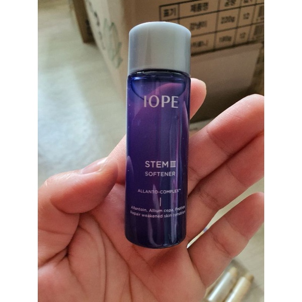 Iope nước cân bằng và sữa dưỡng 18ml/ 25ml