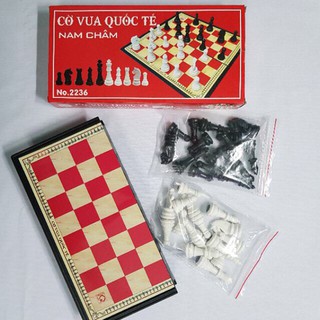 BỘ CỜ VUA QUỐC TẾ CHÂN GẮN NAM CHÂM GẤP GỌN
