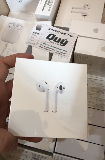 [Mã ELMS3TR giảm 7% đơn 2TR] Tai nghe không dây Apple Airpods 2 sạc dây và sạc không dây