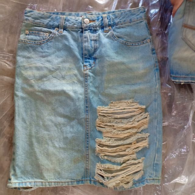 Chân váy jeans