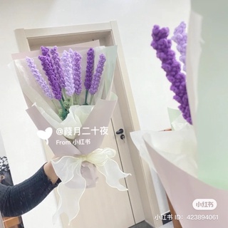 Bó hoa 5 bông làm bằng len móc