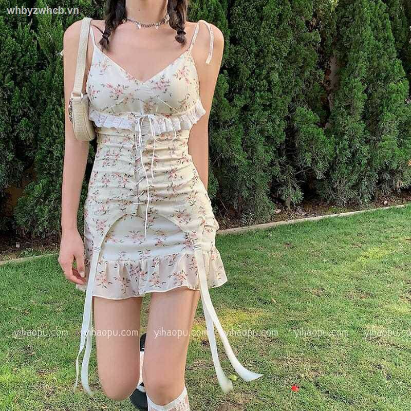 Đầm hai dây vintage