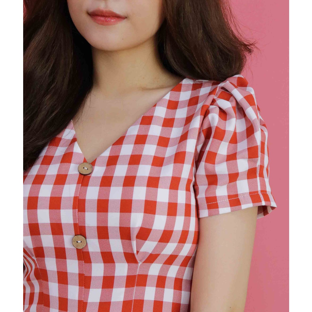 Đầm công sở caro đỏ xinh thiết kế xòe cổ v tay ngắn thanh lịch thời trang trẻ trung đi làm đi chơi eo tôn dáng - Lux W