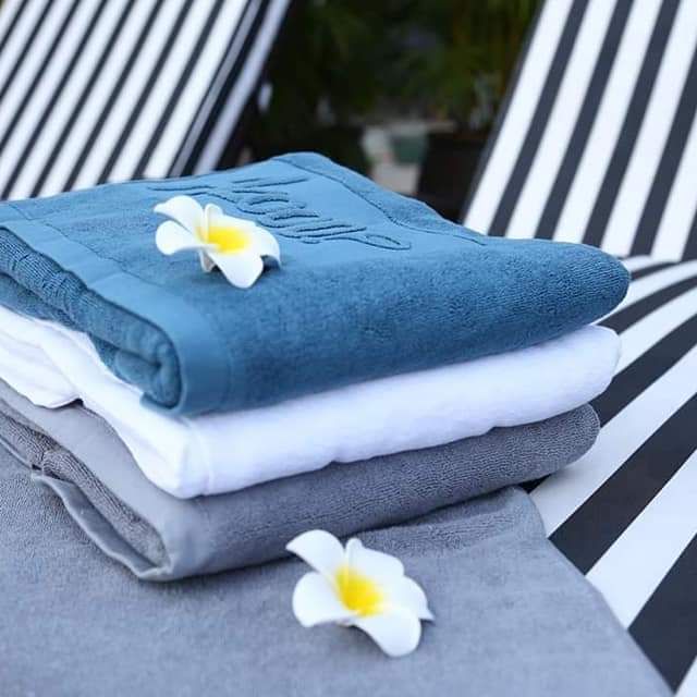 Khăn tắm cao cấp Azooo