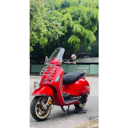 Ốp viền pha nón Vespa LX GTV GTS Primavera