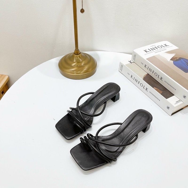 Dép Xỏ Ngón Dây Ống Quai Da Mềm Gót 3 Phân. Guốc Cao Gót Đế Vuông 3 Phân Quai Dây Xỏ Ngón