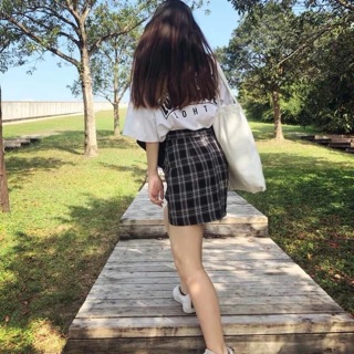 Chân váy kẻ bét seo lơ