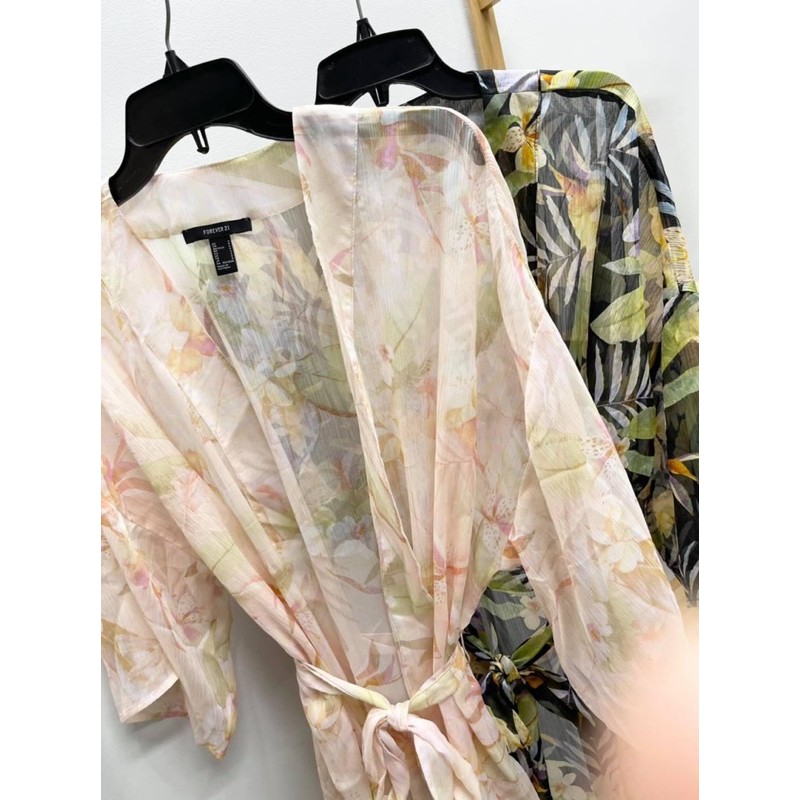 Kimono Choàng Chiffon Hoa Kèm Belt F21