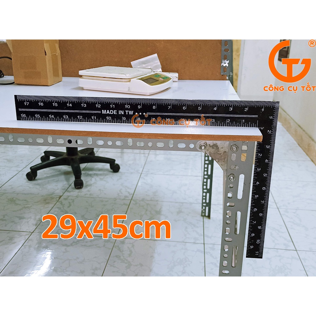 Thước kẻ vuông đen hệ inch và hệ mét 29x45cm
