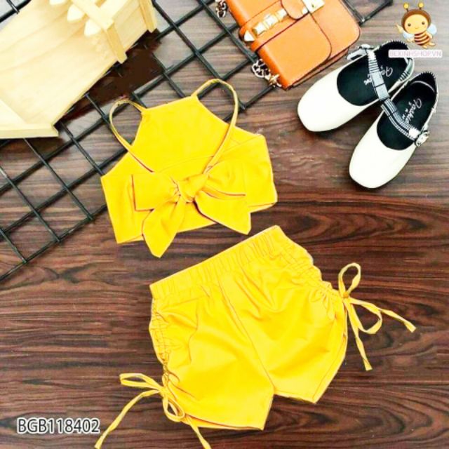 Set body áo yếm nơ lưng quần short