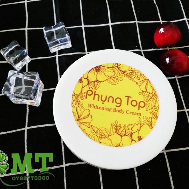 Tem nhãn độc quyền