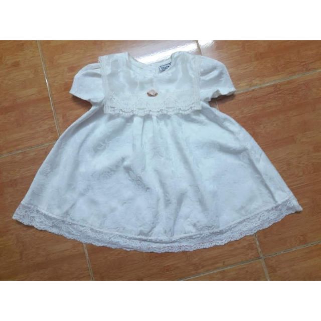 Đầm trắng công chúa
