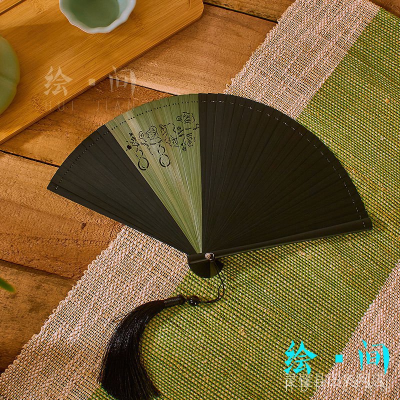 Bai#Quạt Cầm Tay#Quạt Gấp Bằng Tre 18CM 16CM Màu Đen / Xanh Lá / Đỏ