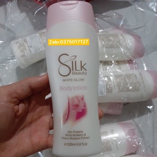 Kem /sữa dưỡng thể trắng da Silk 23555