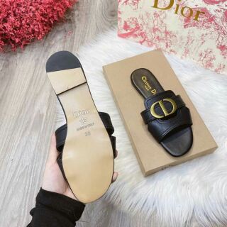 Dép lê dior. da mịn đen trắng