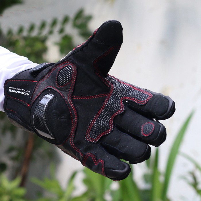 Găng tay gù carbon cao cấp Komine GK 160