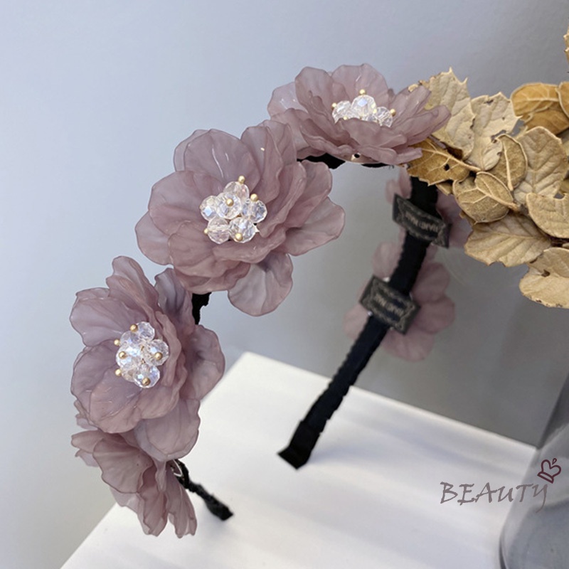 Seven Miss Cài tóc đính hoa phong cách xinh xắn cho nữ