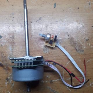 Động cơ không chổi than đã đóng sẵn cốt quạt kèm mạch xung điều tốc. motor brushless