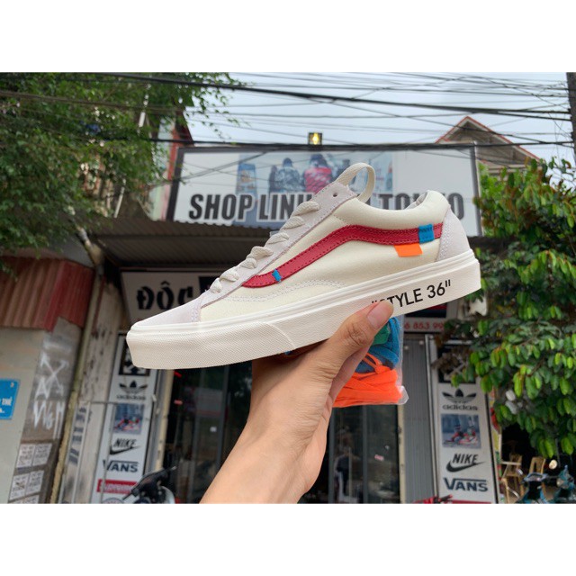 [Giầy thể thao ] giầy vans 36 off white .