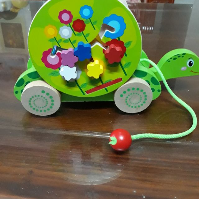 Xe rùa bằng gỗ