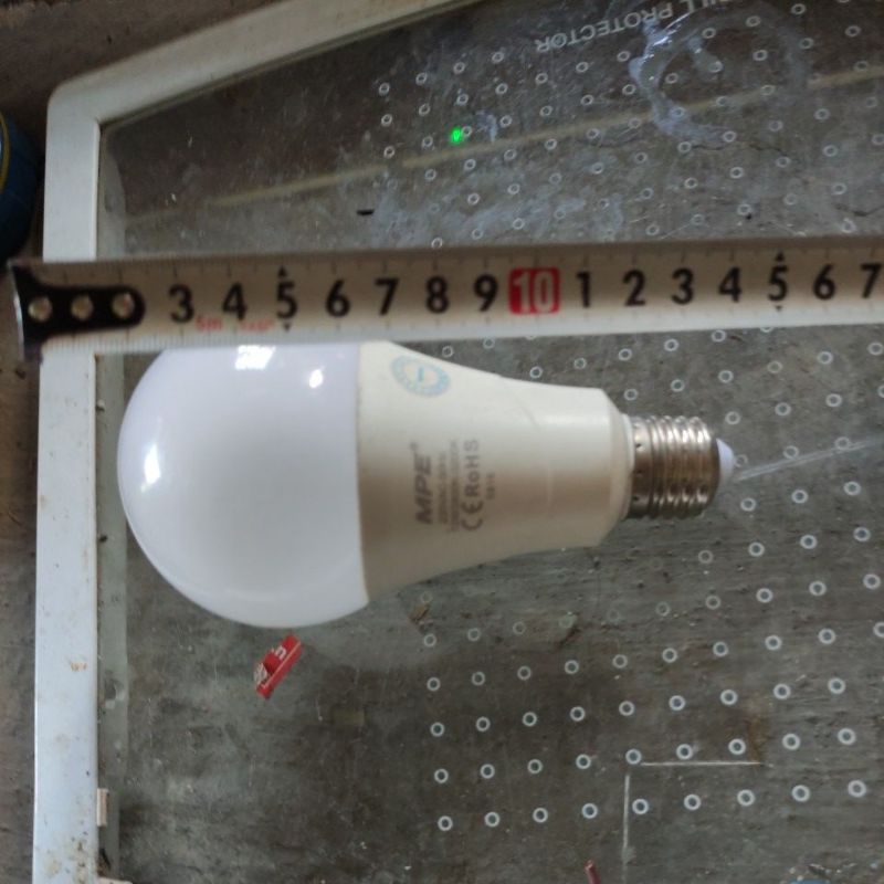 Bóng đèn led MBE ánh sáng vàng