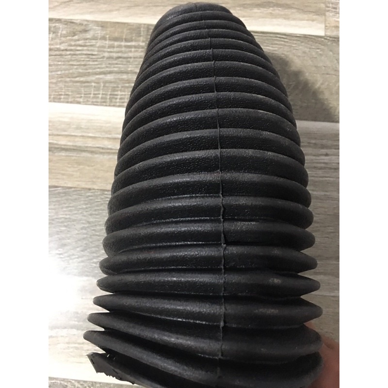 Chụp bụi cần số 20 tầng nhỏ JAC 15T