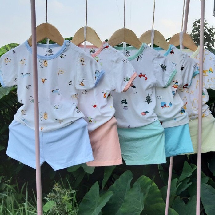 Bộ Cộc Tay AVASLEW Chất THUN LẠNH PETIT PHỐI QUẦN MÀU Cho Bé Trai Bé Gái Mềm Mát - Quần Áo Trẻ Em Sơ Sinh Từ 4-15kg