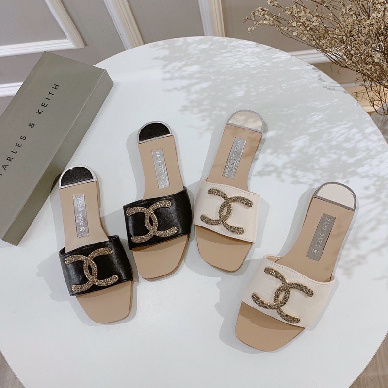 Dép lê đế bệt