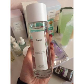 Toner Nước Hoa Hồng Huxley