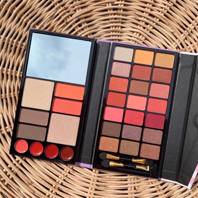 Phấn mắt candy shop anylady