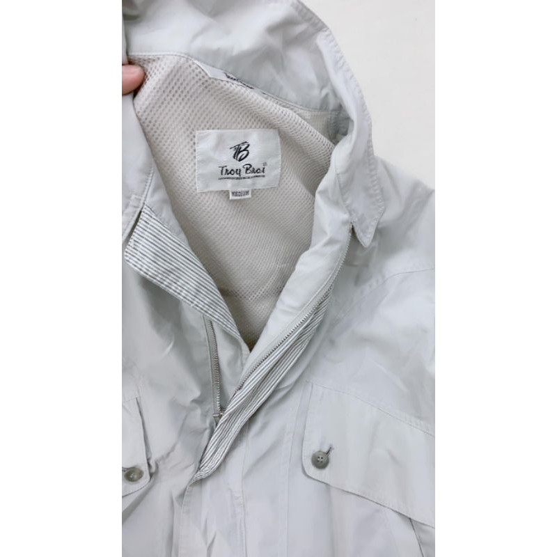 Áo khoác bomber mỹ size L. TA59