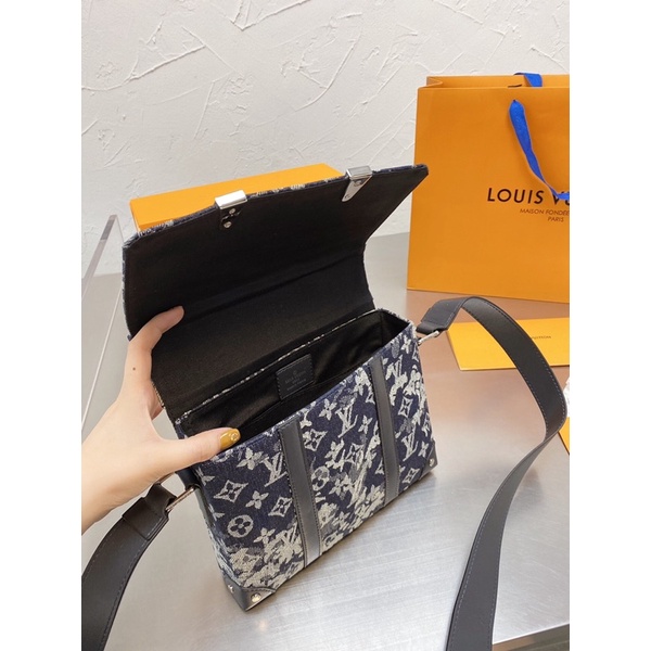Túi đeo chéo LV cao cấp 2021