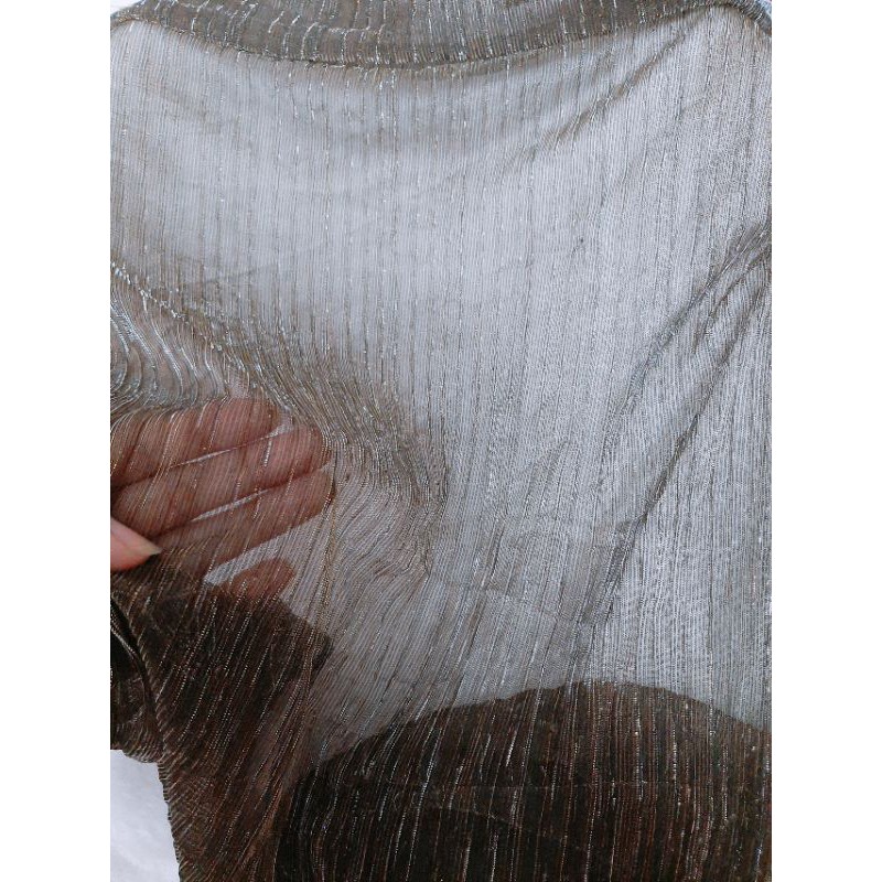 khăn voan Kim Tuyến quàng cổ cao cấp khổ lớn 200 x 100 cm kết hợp làm áo choàng khi đi biển phù hợp với mọi lứa tuổi