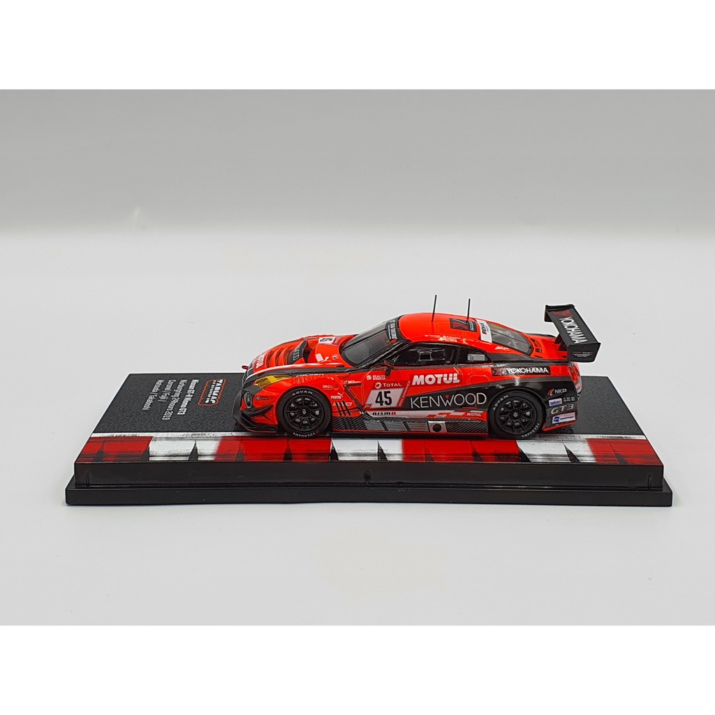 Xe Mô Hình Nissan GT-R Nismo GT3 Nurburgring 24hours 2019 1:64 Tarmac Works ( Cam Dạ Quang )