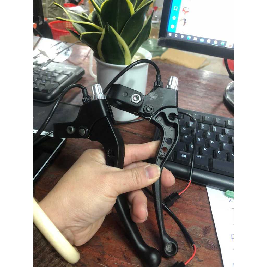 Tay Phanh Xe Điện 133S/M133<RẺ VÔ ĐỊCH>