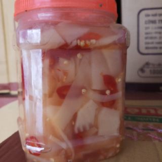 Măng Tre ngâm ớt
