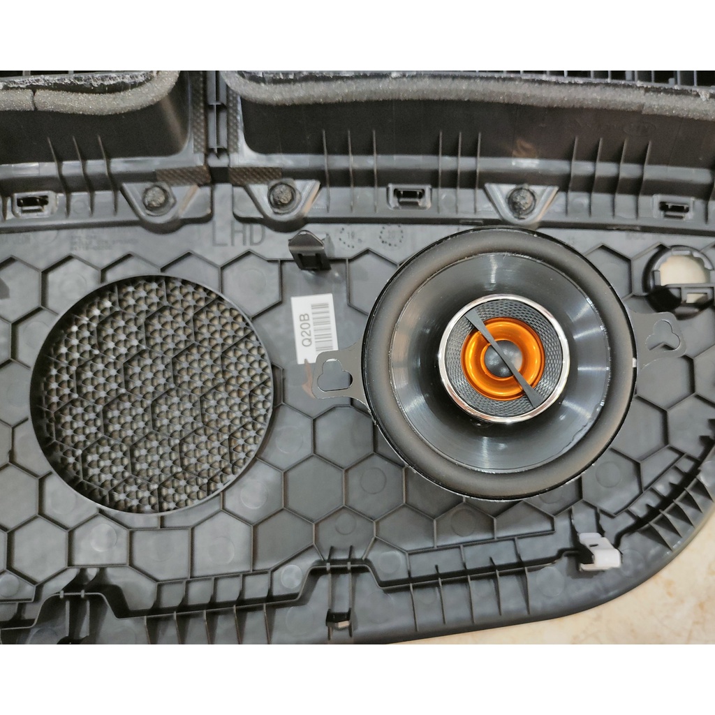 Loa trung tâm xe J.B.L Xe Kia SELTOS 2020 2021 2022-Bảo hành 1 năm