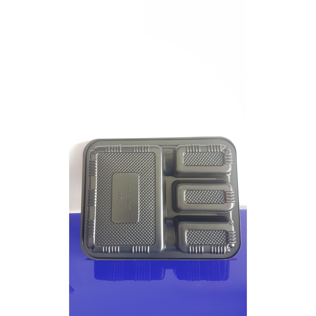 Lốc 65 cái Hộp nhựa 4 ngăn + Nắp đựng cơm