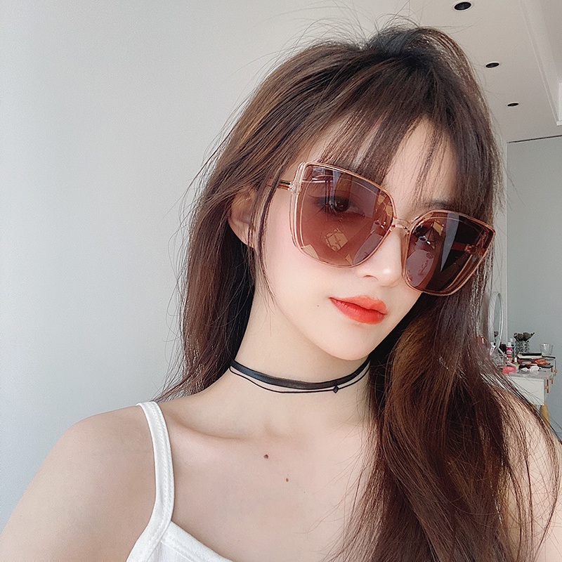 Kính mát nữ UV400 gọng vuông lớn nhiều màu sắc cổ điển thời trang