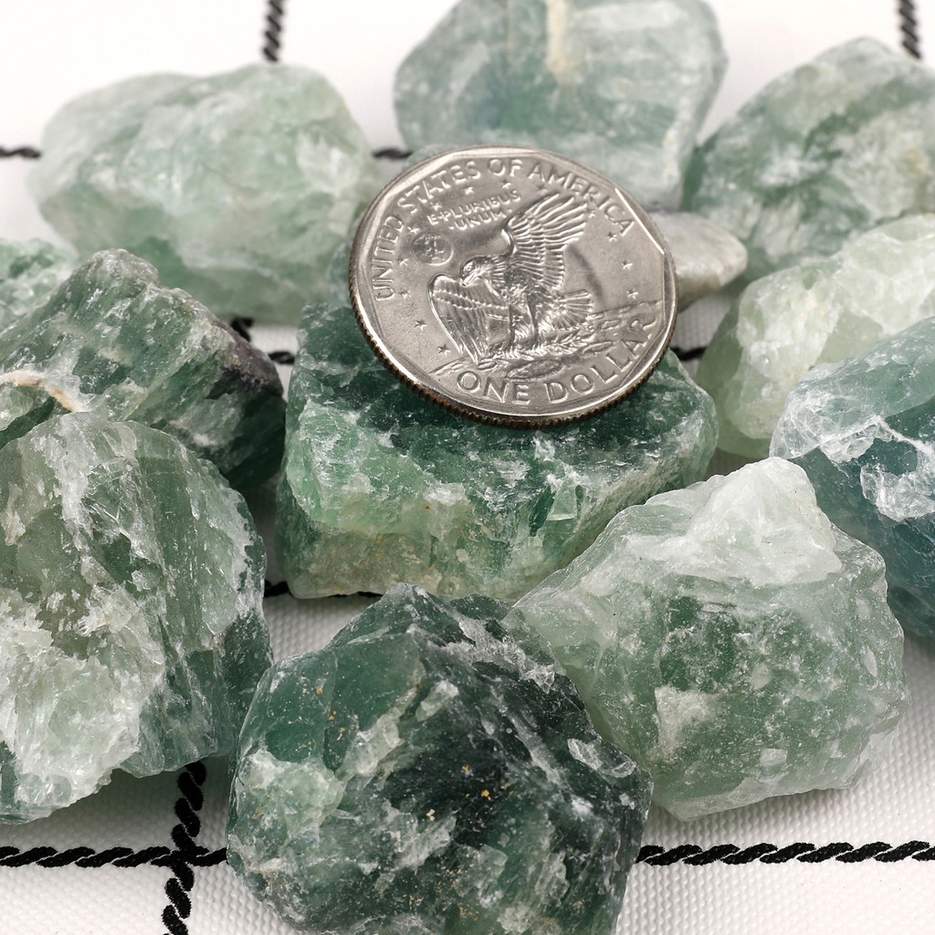 1 Viên Đá fluorite Tự Nhiên Màu Xanh Lá 25-35mm