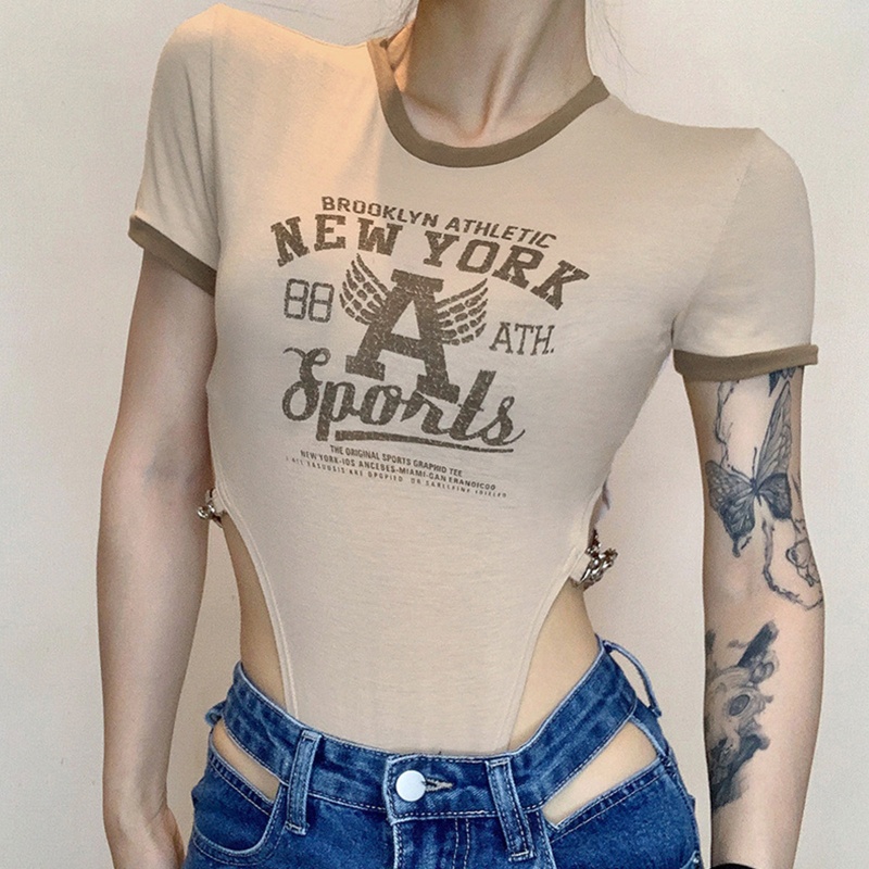 Brroa Bộ Áo Liền Quần Tay Ngắn Ôm Dáng In Chữ Leotard Bên Hông Khoét Lỗ Phối Dây Xích Kim Loại Kiểu Vintage