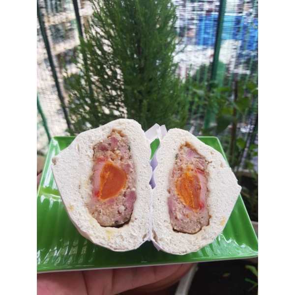 Bánh bao tươi trứng muối