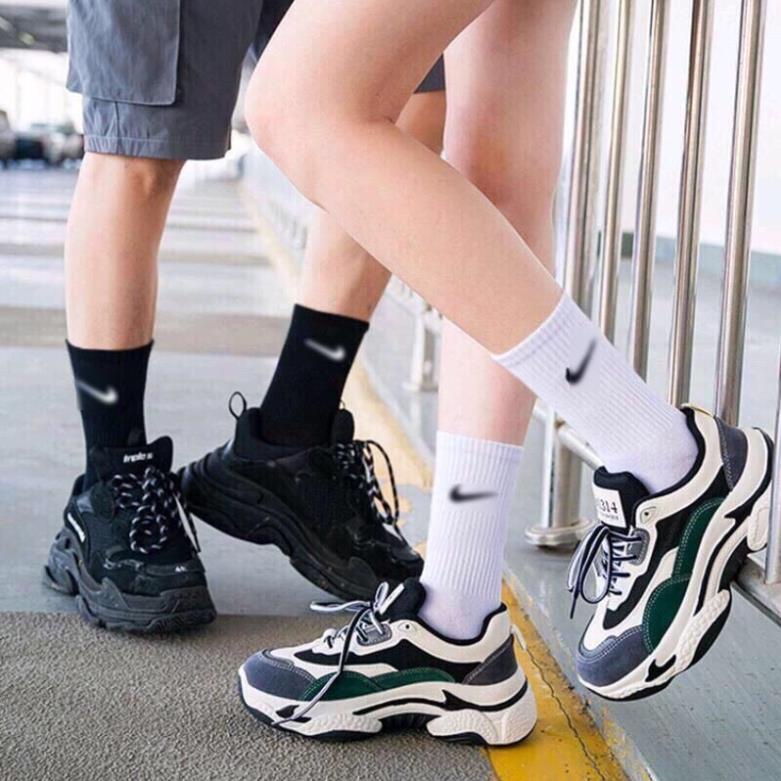 Tất ,Vớ Cổ Cao Nam Nữ  unisex Dệt Kim 2 Màu Đen Trắng