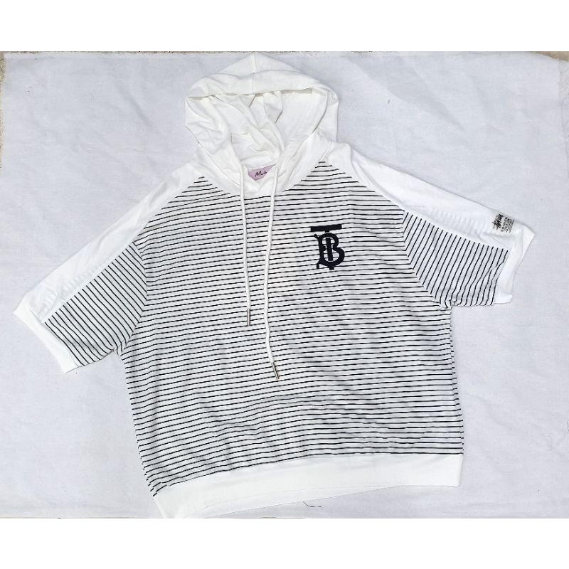 Áo thun nữ có mũ kẻ ngang freesize cá tính, chất đẹp lắm nha