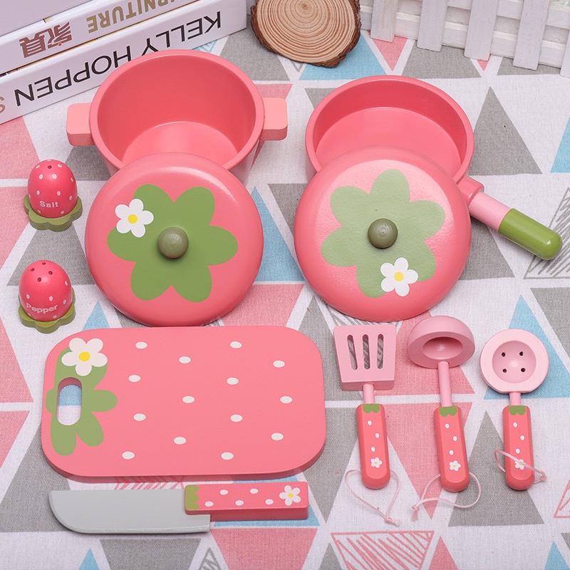 Bộ đồ chơi nhà bếp nấu ăn nồi chảo gỗ họa tiết dâu tây mother garden FUDAER
