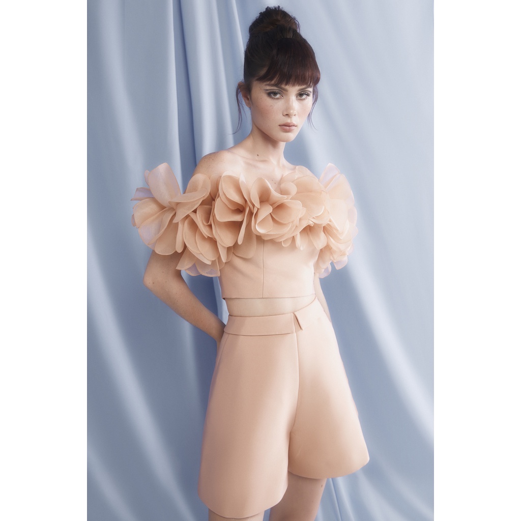 Áo trễ vai đính hoa - Follose Off Shoulder Top - Achelois