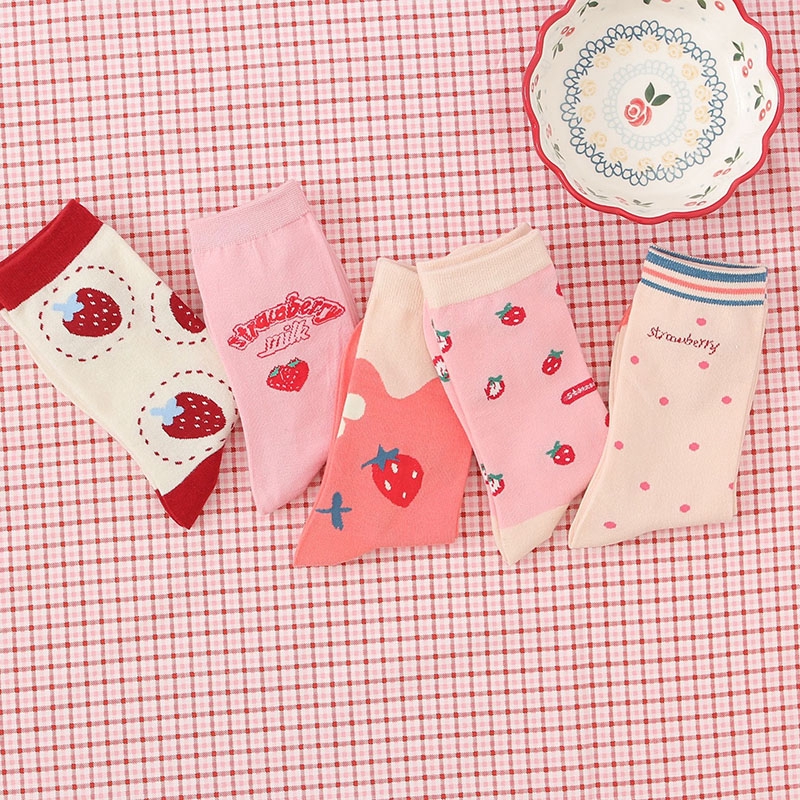 Vớ cotton cổ cao tới giữa bắp chân mềm mại linh hoạt họa tiết dâu tây phong cách Nhật Bản harajuku xinh xắn dành cho nữ