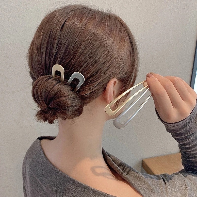 Kẹp Tóc Chữ U Bằng Kim Loại Màu Bạc Đơn Giản Cho Nữ