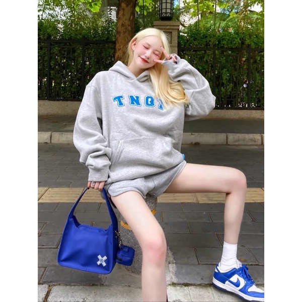 Áo Hoodie TNQT Form Rộng Nam Nữ Unisex