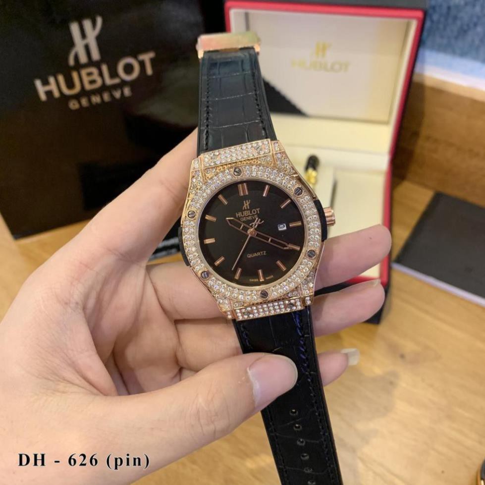 [Free Ship]  Đồng hồ nam Hublot - Clasicc và diamonds đính đá - 42mm bảo hành 12 tháng tặng vòng tay